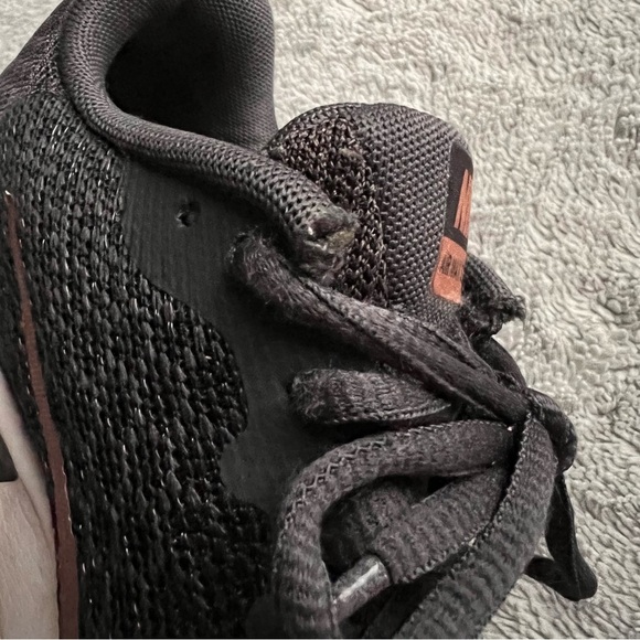 Nike Air Max Sequent 2 Athletic Sneaker Anthracite Black Metallic Red Bronze 6.5 - Picture 7 of 17